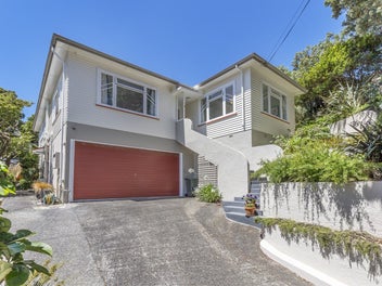 9 Kellsmere Crescent, Island Bay, Wellington