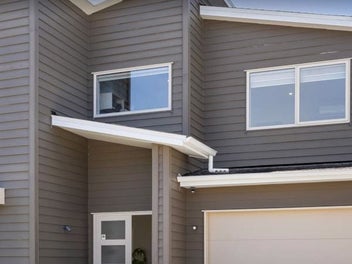 10 Rosewell Crescent, Flat Bush, Auckland