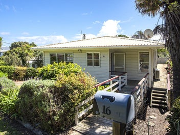 16 Ripiro Drive, Dargaville