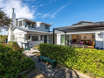 35 Tawa Street, Oneroa, Waiheke Island