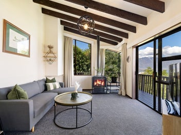 4B Caples Place, Fernhill, Queenstown