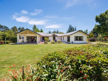 572 Taonui Road, Colyton, Feilding