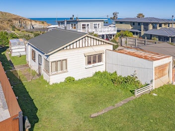 10 Mowhanau Drive, Kai Iwi, Whanganui