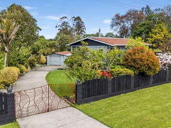 22 Beaconsfield Road, Midhirst, Stratford