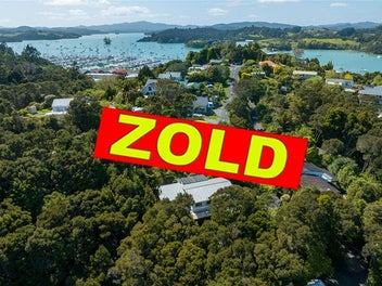 13 Scoresby Street, Opua