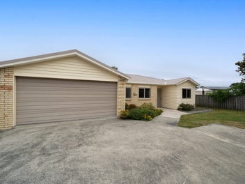 4A Mana Avenue, Titahi Bay, Porirua