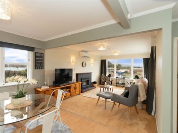 6 Muhunoa West Road, Levin