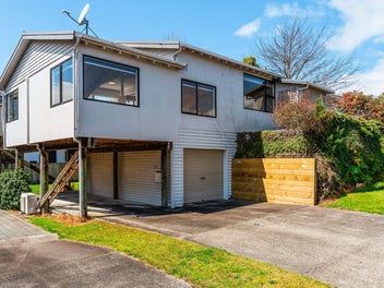 8 Rokino Road, Taupo, Taupo