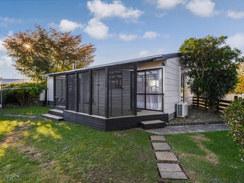 4 Kirkcaldie Grove, Levin, Levin