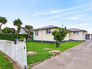 5 Neal Crescent, Onekawa, Napier