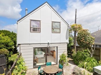 7/9 Ballin Street, Ellerslie, Auckland