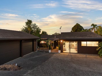 1/42 Deep Creek Road, Torbay, Auckland