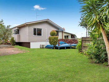1/17A Idesia Place, Totara Heights, Auckland