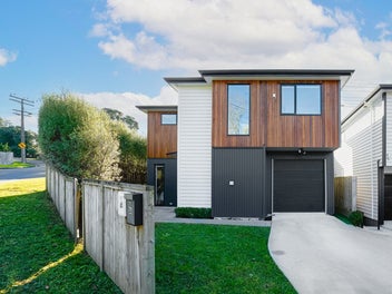 2A Marina Road, Torbay, Auckland