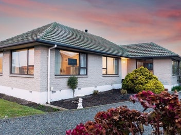 409A Main North Road, Redwood, Christchurch