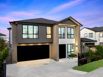23 Ballyliffin Drive, Flat Bush, Auckland