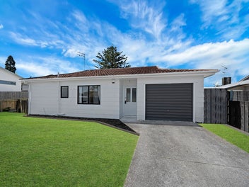 2/38 Myers Road, Manurewa East, Auckland