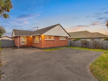 33 Acacia Avenue, Upper Riccarton, Christchurch