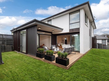 13 Inglewood Street, Wai o Taiki Bay, Auckland