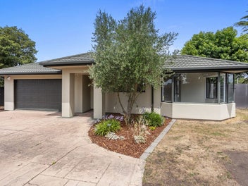2 Anne Ward Lane, Burwood, Christchurch