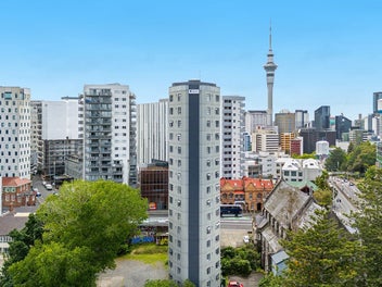 14C/30 Symonds Street, Grafton, Auckland