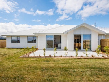 68 Atlantic Drive, Fitzherbert, Palmerston North