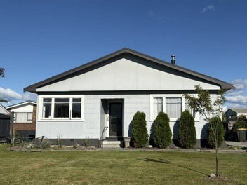 40 Rolleston Street, Hokitika