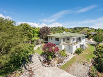 11 Bastin Terrace, Wakefield