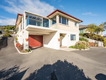 66 Hunter Avenue, Richmond, Richmond