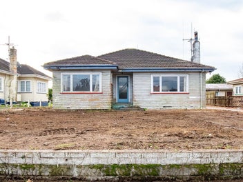 15 Fifth Avenue, Enderley, Hamilton