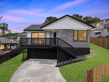 18 van Dyke Place, West Harbour, Auckland