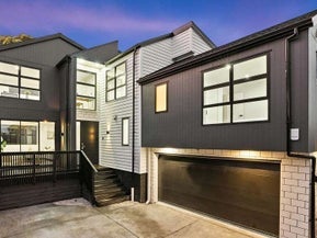 13C Griffen Park Road, Mount Roskill, Auckland