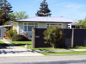 50 Ferry Road, Spring Creek