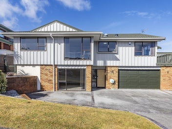 20 Halladale Road, Papakowhai, Porirua