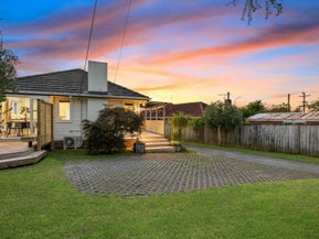 1/3 Mackenzie Street, Te Atatu South, Auckland