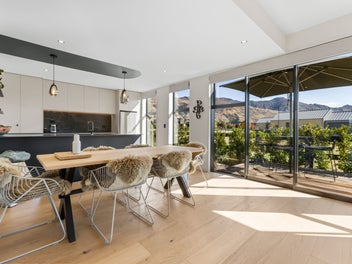 21A Deans Drive, Wānaka