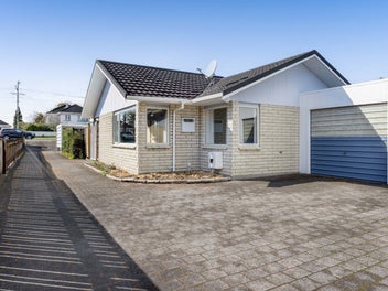 2/59 Wallath Road, Westown, New Plymouth