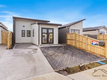 16 Combat Street, Papakura, Papakura