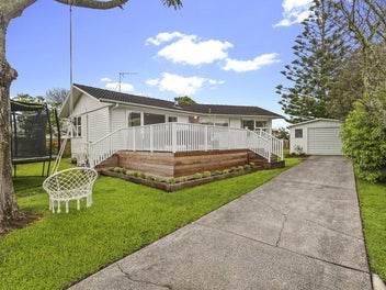 25 Dalry Place, Mangere Bridge, Auckland