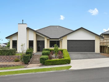 1 Helenslee Court, Flagstaff, Hamilton