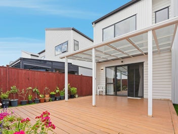 45 Kairakau Street, Papakura, Papakura