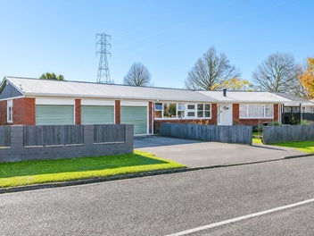 1 Thorpe Street, Fairview Downs, Hamilton