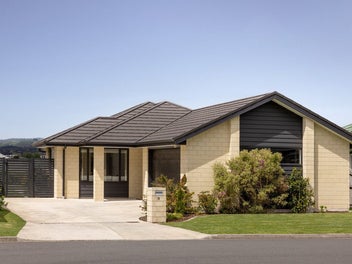 10 Fearnley Grove, Pyes Pa, Tauranga