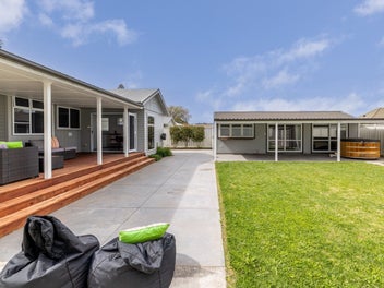 39 Lipscombe Crescent, Havelock North, Havelock North