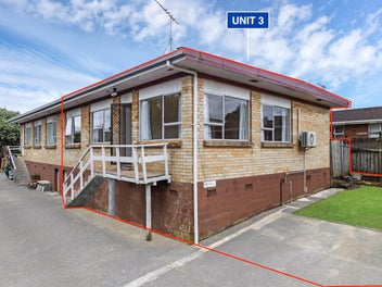 3/75 Haverstock Road, Sandringham, Auckland