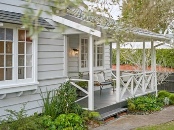 5 Rewa Street, New Lynn, Auckland