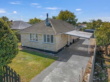 1238 Cunningham Crescent, Mayfair, Hastings
