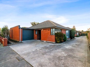 1/11 Owens Terrace, Upper Riccarton, Christchurch