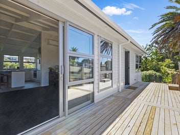 14 Nevada Drive, Merrilands, New Plymouth