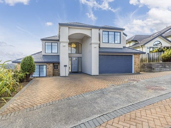 17 Landsdowne Terrace, Karori, Wellington